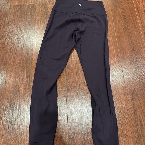 Black High-Waisted Leggings - Picture 2 of 3